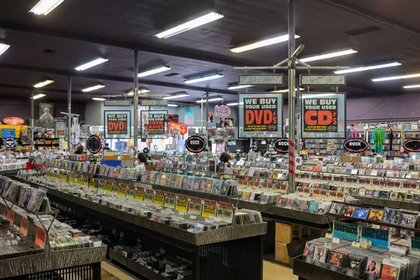 Record Store: Streetlight Records