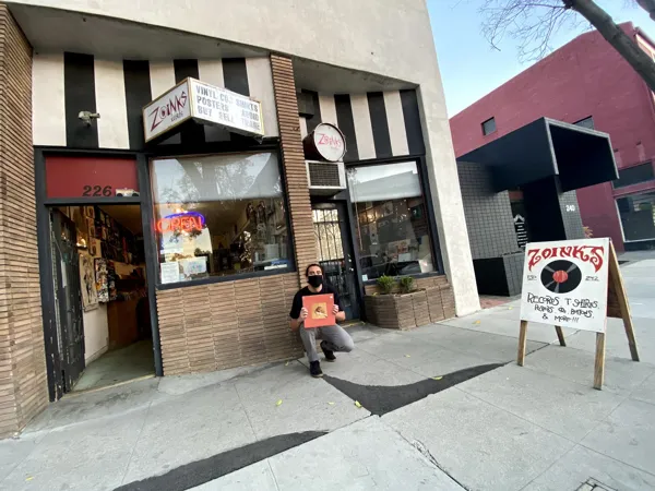 Record store thumbnail: Zoinks Records