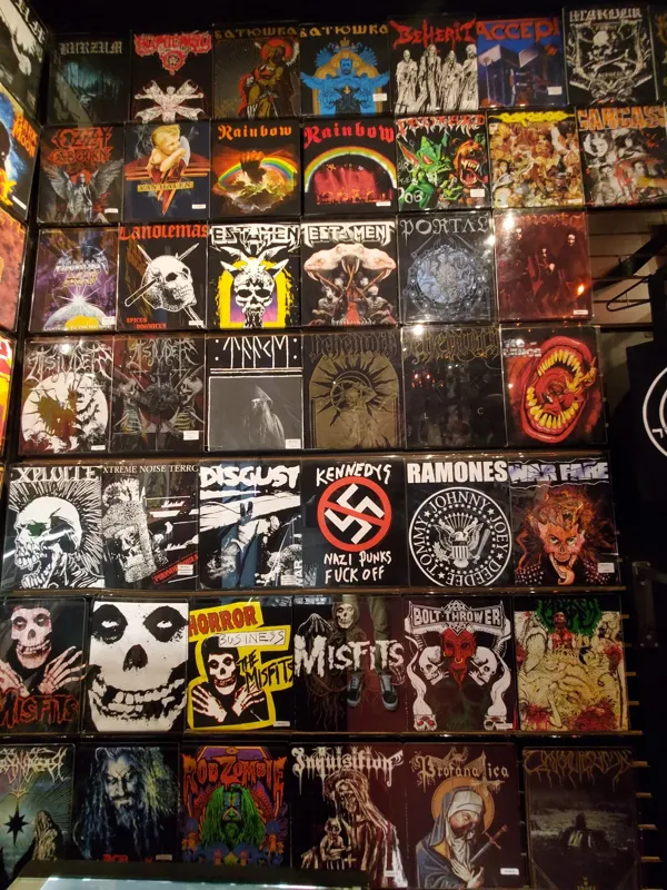 Record Store: Dark Realm Records