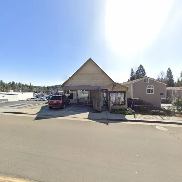 Record Store: Ron's Real Records