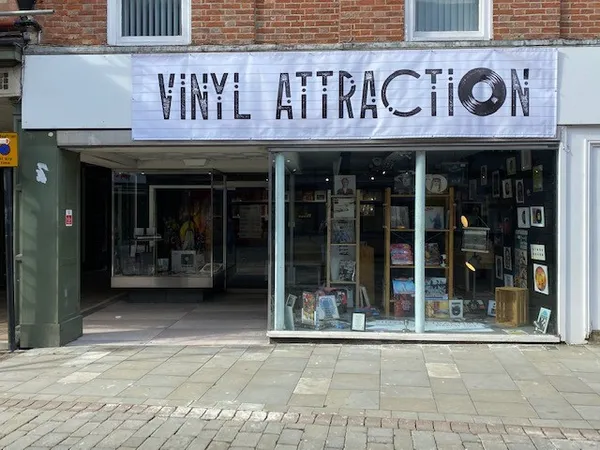 Record store thumbnail: Vinyl Attraction