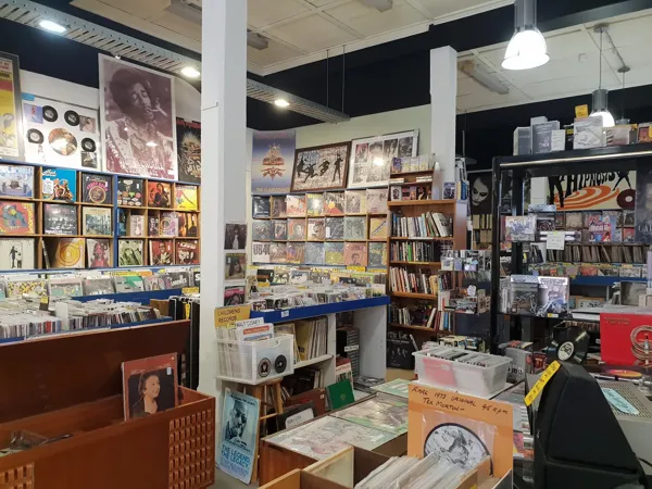 Record Store: The Record Finder