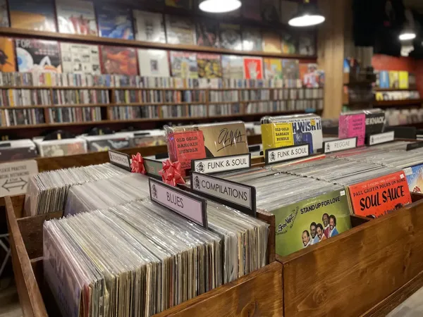 Record Store: Old Gold Vintage Vinyl