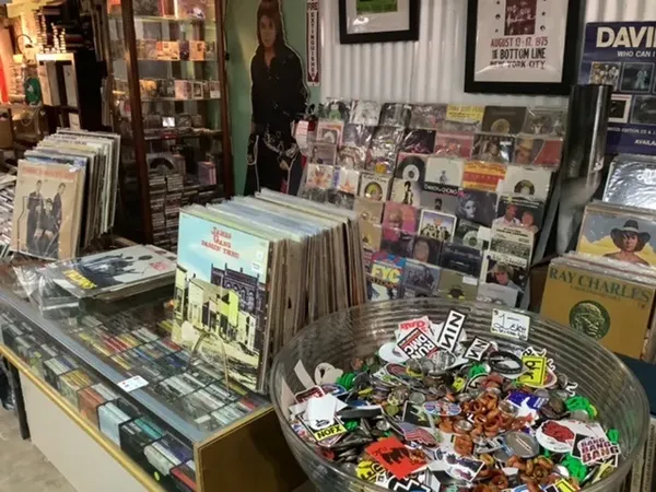 Record store thumbnail: Krazy Katz Vintage Vinyl Records