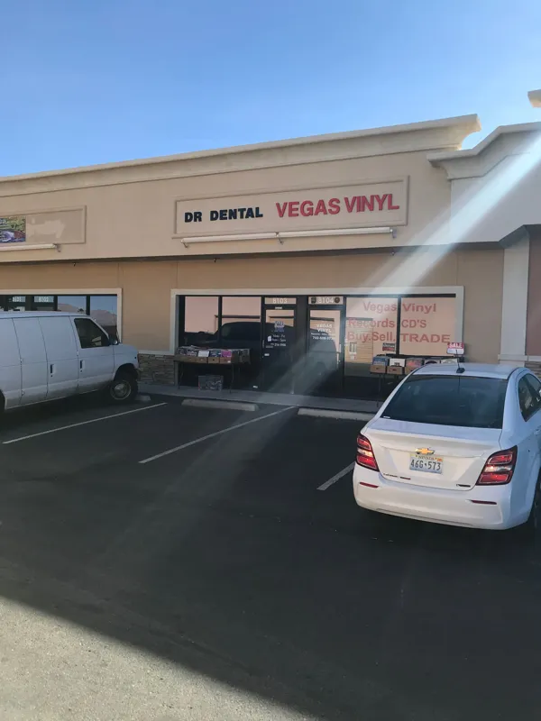 Record Store: Vegas Vinyl