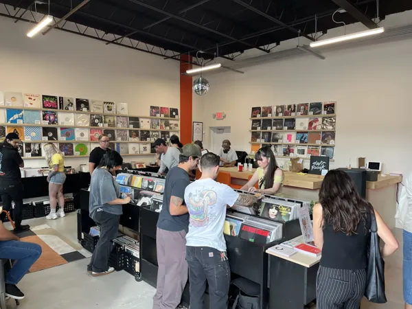 Record store thumbnail: Connect Record Shop