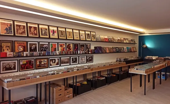 Record store thumbnail: Factory - music books vintage
