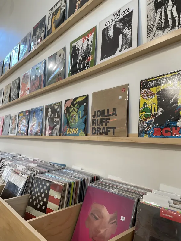 Record store thumbnail: Commune Records