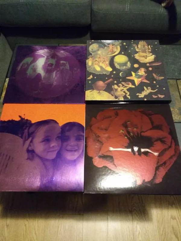 Record Store: Taz Records Bedford