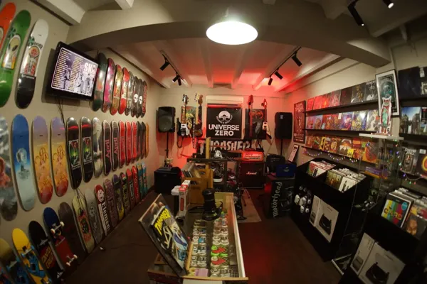 Record Store: Universe Zero