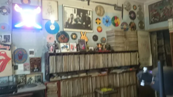 Record Store: El Astro de los Discos
